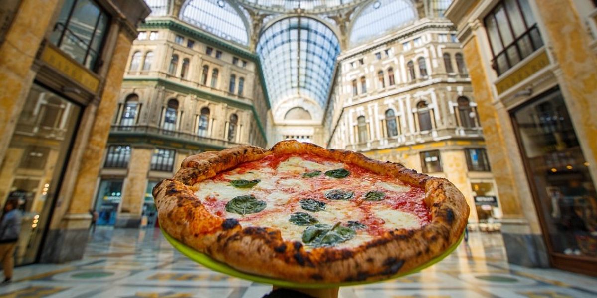 Milano va interzice vânzarea de înghețată și pizza după miezul nopții