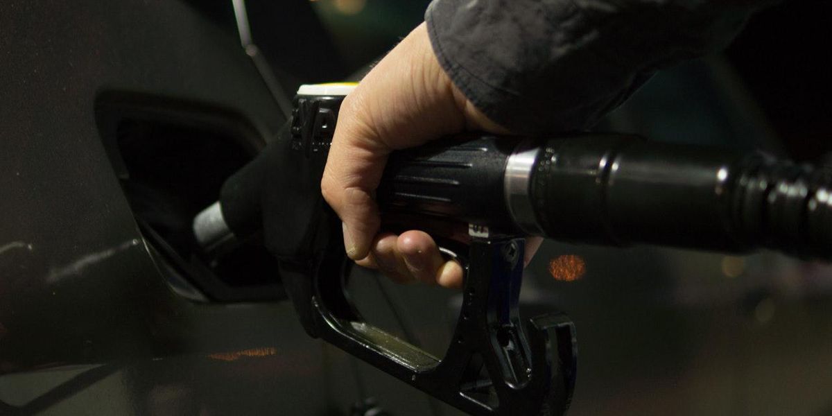 Üzemanyag kisokos - milyen benzint tankoljunk?