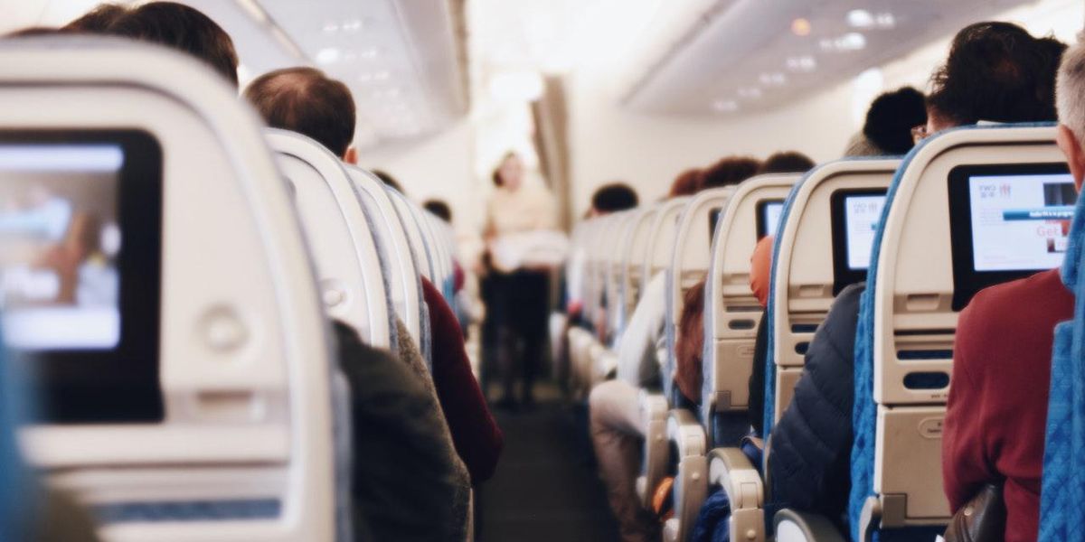Cum să alegem un loc în avion în timpul pandemiei