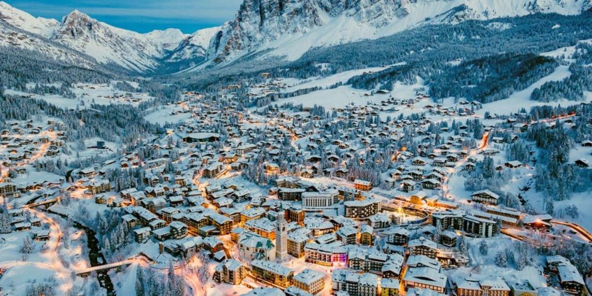 „Casa Gucci” – cele mai frumoase 5 locații de filmare de iarnă din film