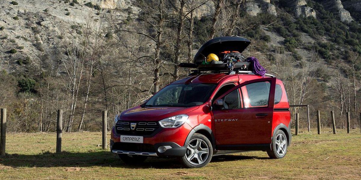 Dacia Dokker transformată în camper