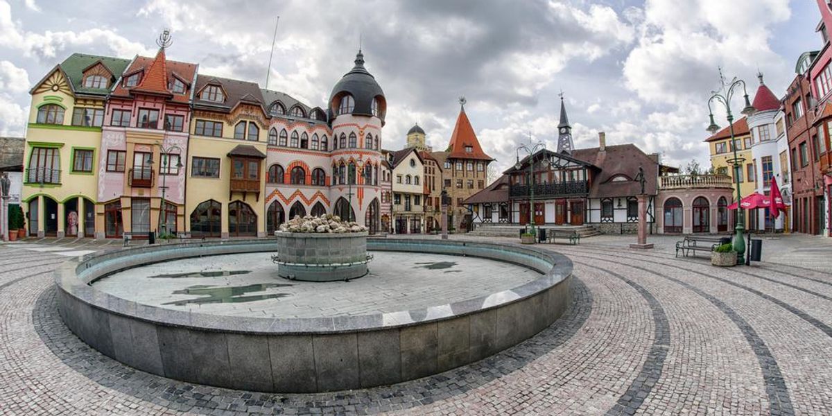 Într-o singură zi putem călători prin toată Europa în orașul slovac Komárno