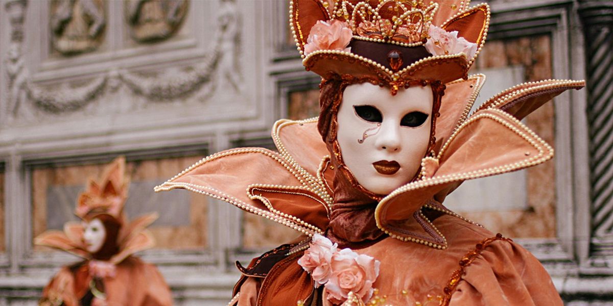 Istoria carnavalului venețian de renume mondial