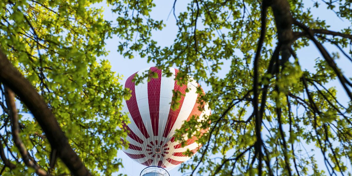 Milyen Budapest a magasból? Ha a magyar fővárosban jársz, ne hagyd ki a hőlégballonos kilátót!