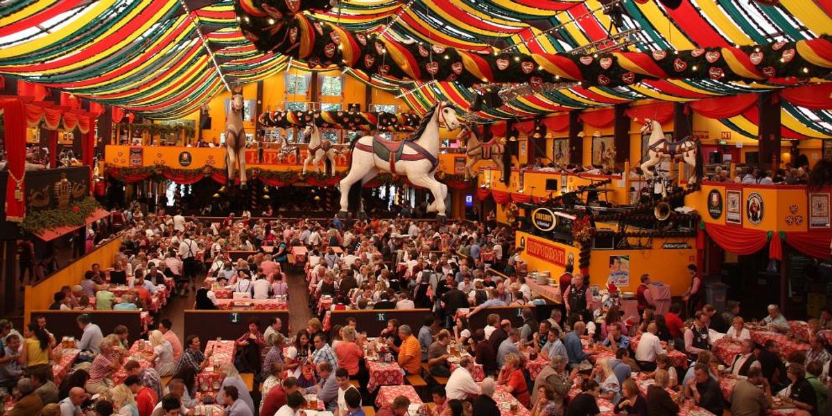 Oktoberfest din Munchen va reveni pentru prima oară după 2 ani de pauză