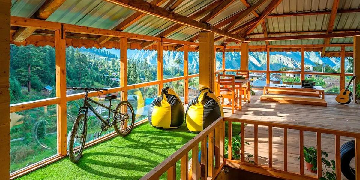 Top 5 locuri de cazare speciale cu o priveliște minunată – În vârful lumii cu Airbnb