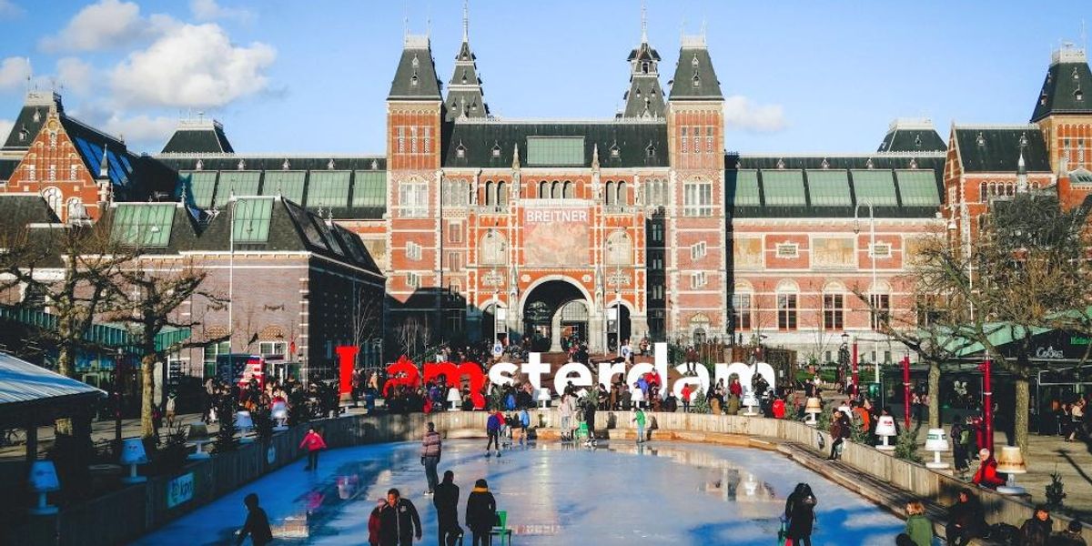 Mit szeret Király Linda a legjobban Amszterdamban?