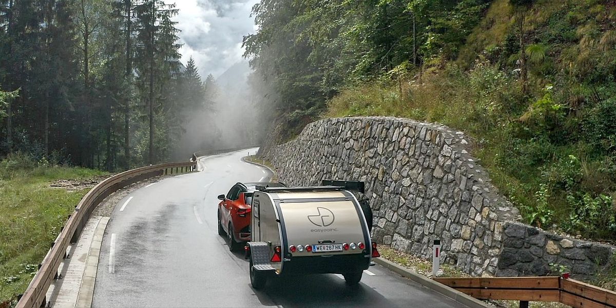 Mire jó egy teardrop trailer? Szlovéniai kalandtúra keretében próbáltuk ki!
