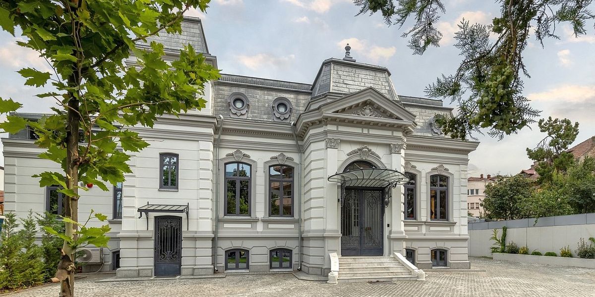 Cel mai mare cocktail din lume a fost realizat la Casa Dimitrie Bolintineanu