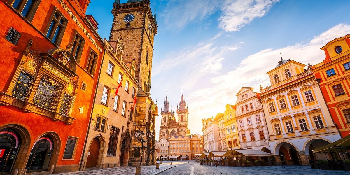 Comori eterne în orașul celor o sută de turnuri – Praga ne așteaptă (Partea a III-a)