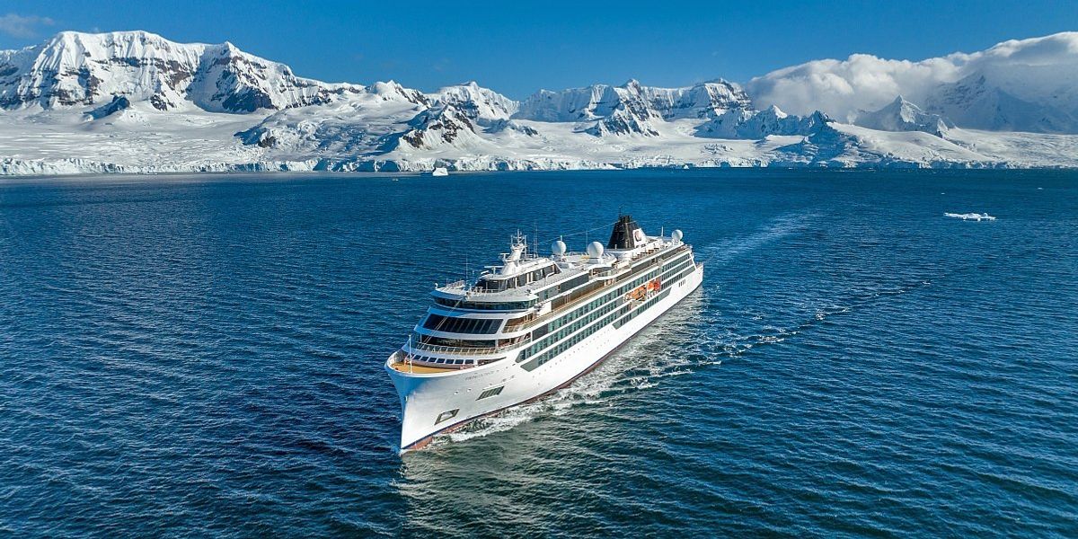 Az Északi-sarkvidékről indul luxushajóút az Antarktiszra