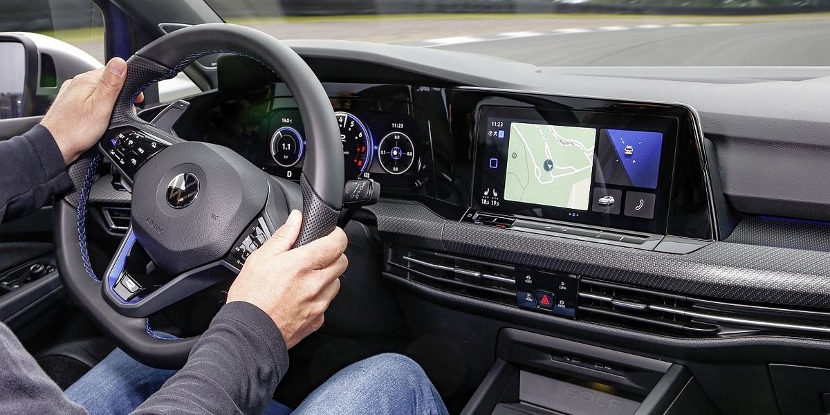 Una dintre tehnologiile populare nu e pe placul specialiștilor în siguranța auto