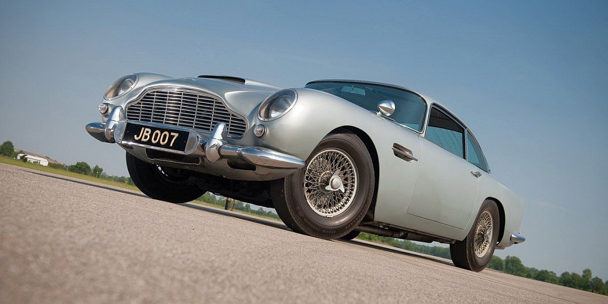 Kevesen tudják, de az Az Aston Martin nem szívesen adta James Bondnak az autóját