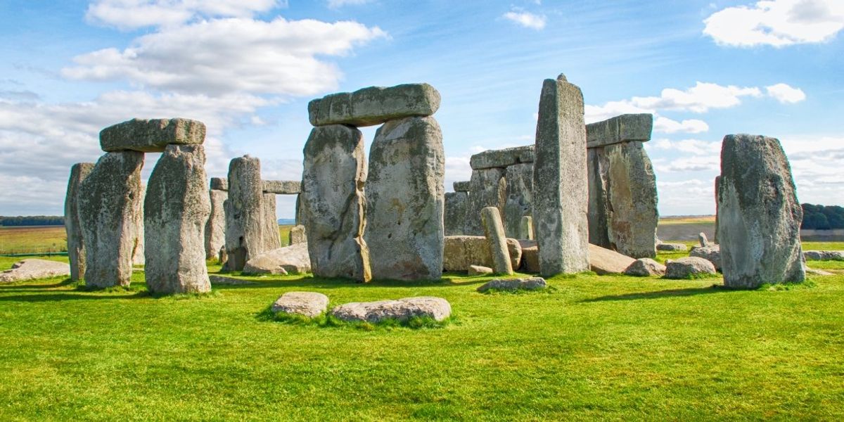 Un fenomen misterios de la Stonehenge îi intrigă pe cercetători