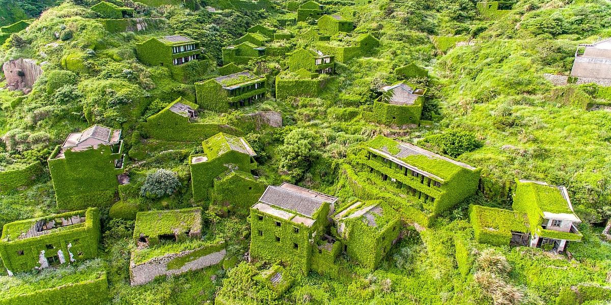 Az elhagyott kínai falu, amit visszafoglalt a természet