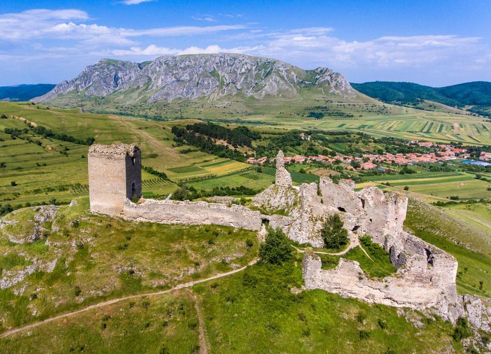 Transilvania ruine castel