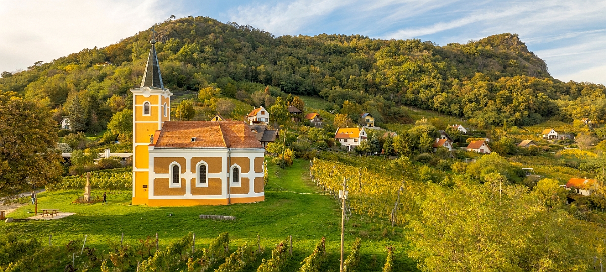 Csend és nyugalom a Balaton-felvidéken: 5 falu, amit kár lenne kihagyni