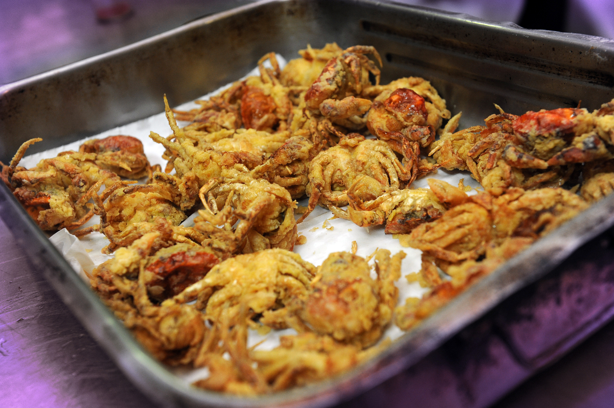 Biserica ortodoxă atât de înclinată, încât Turnul din Pisa pare aproape drept lângă ea