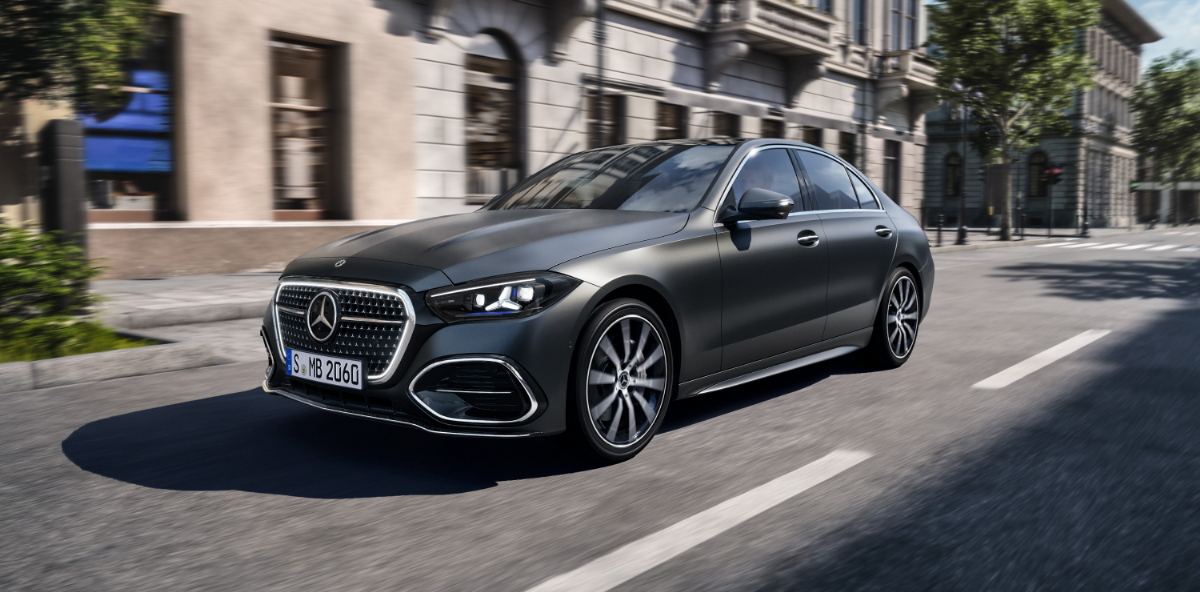 Mercedes-Benz actualizează Clasa C pentru clienții care nu vor un model electric