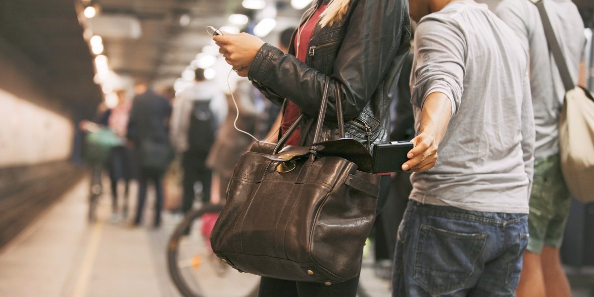 Știi care sunt atracțiile turistice din Europa cu cele mai multe furturi din buzunare?