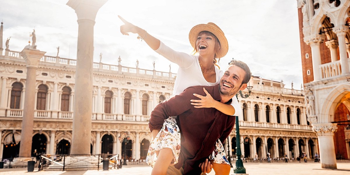 Orașele iberice domină destinațiile din 2024 pentru îndrăgostiți