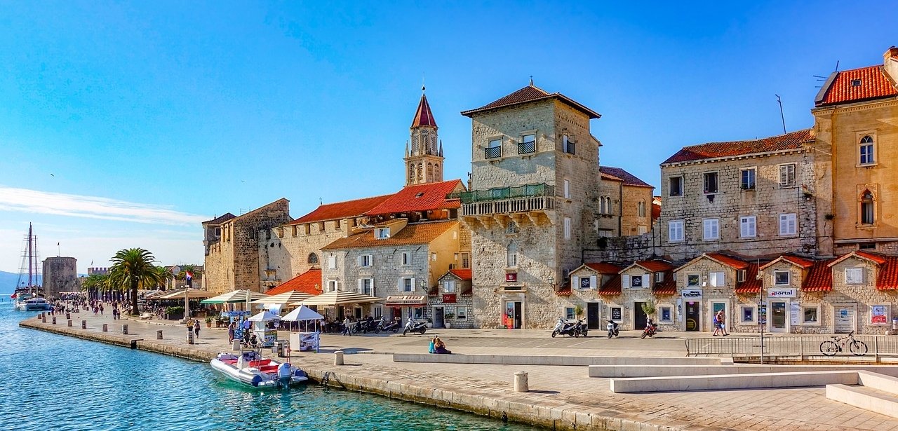 Trogir: „oraşul-muzeu'' din Croația