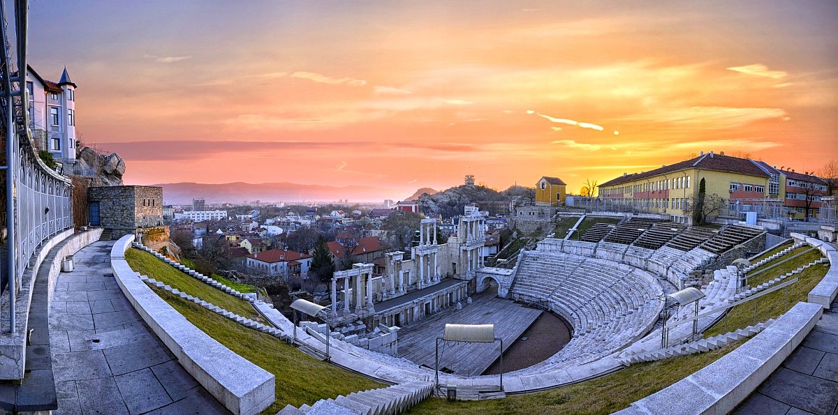 Oamenii trăiesc aici de mii de ani – 3 orașe antice din Europa care merită vizitate