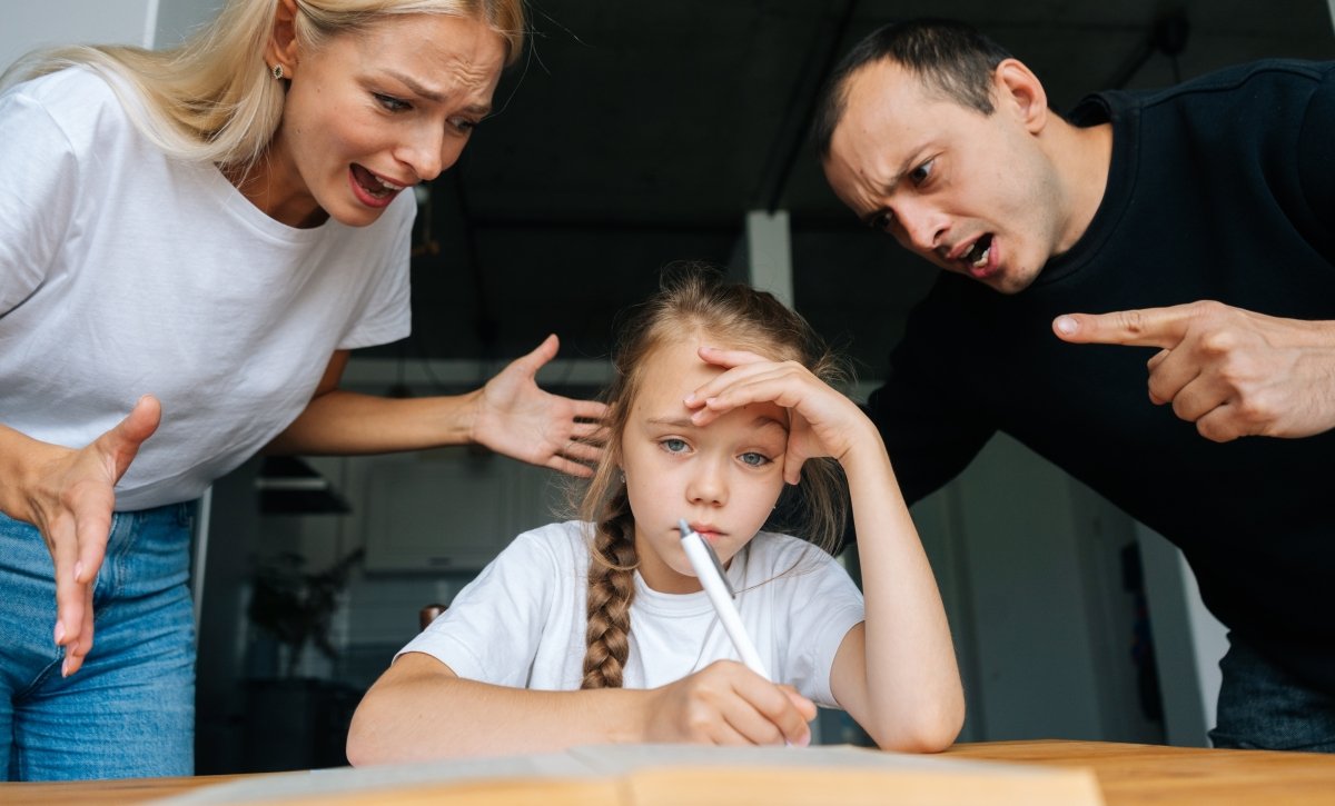 Van egy ország, ahol a diákok nem ússzák meg dorgálással  a puskázást – börtön jár érte!