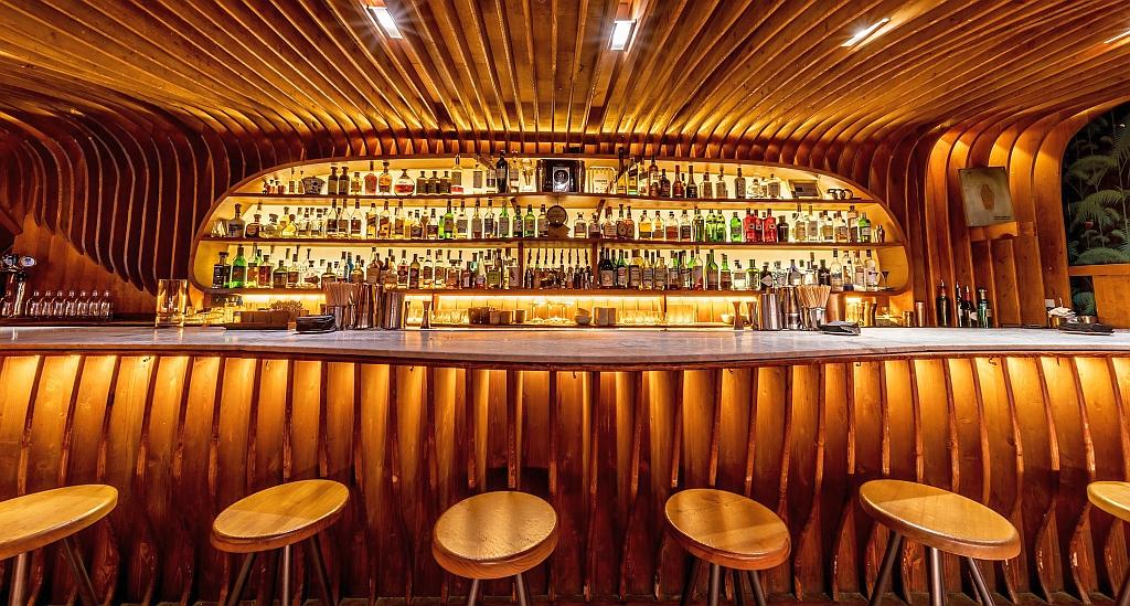 Vajon hol található a világ legjobb bárja? Nem is olyan messze!