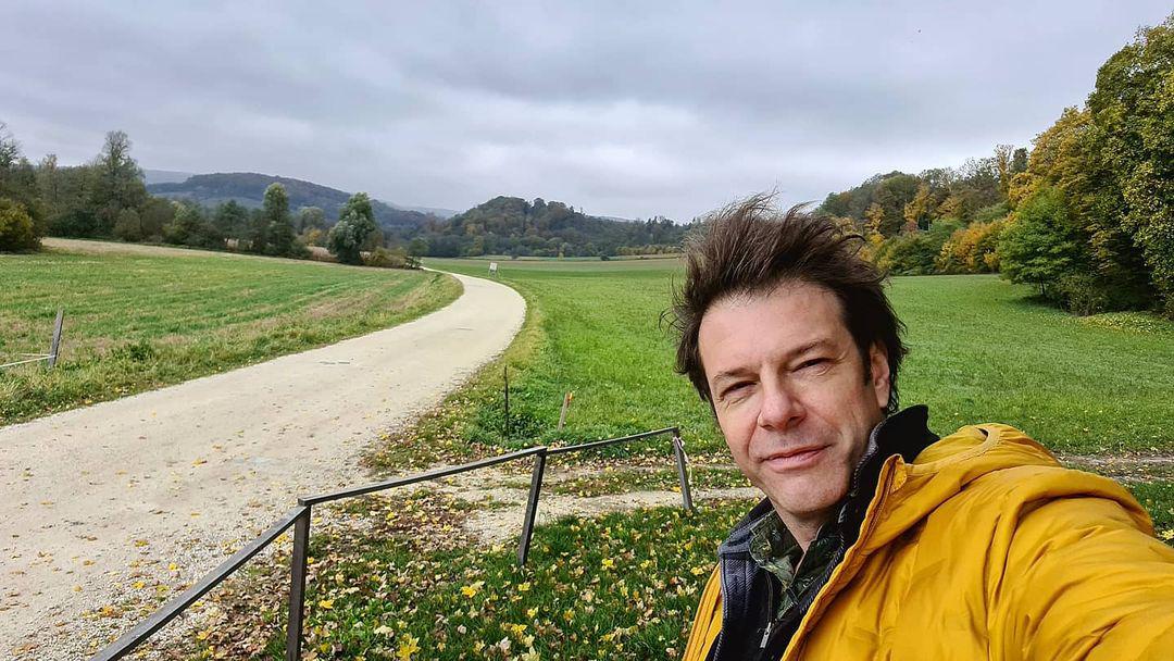 Mennyire dinamikus sofőr Tilla?