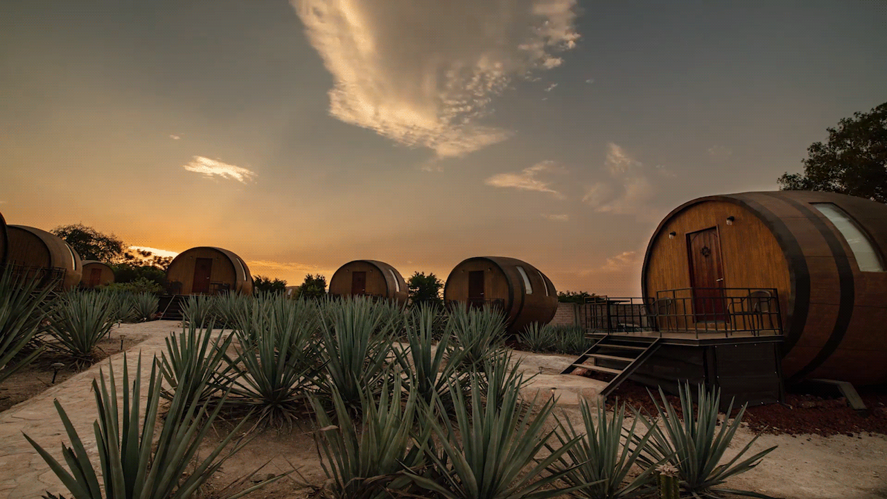 Un apartament în butoi, vă rog!